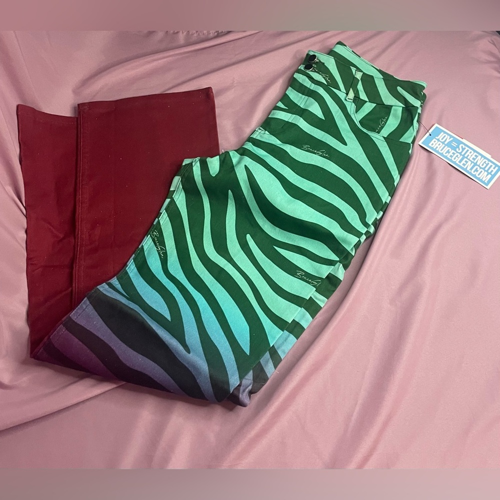 NWT BruceGlen Women's Printed Flare Jeans - Hunter Zebra Sz 14 Unique ombre - Picture 2 of 8